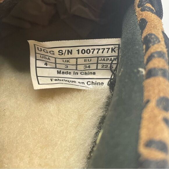 Ugg Leopard Print Moccasins size 4 - Picture 3 of 4